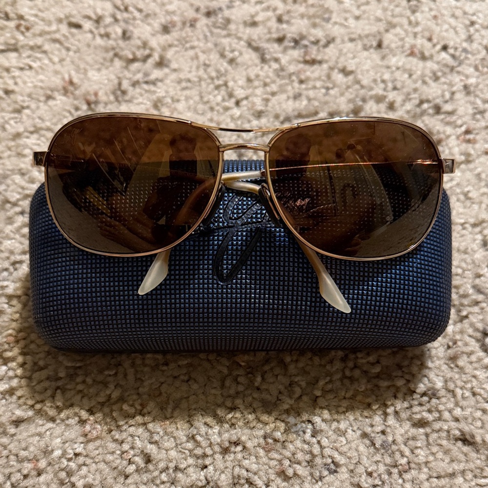 Maui Jim Aviator Style Sunglasses